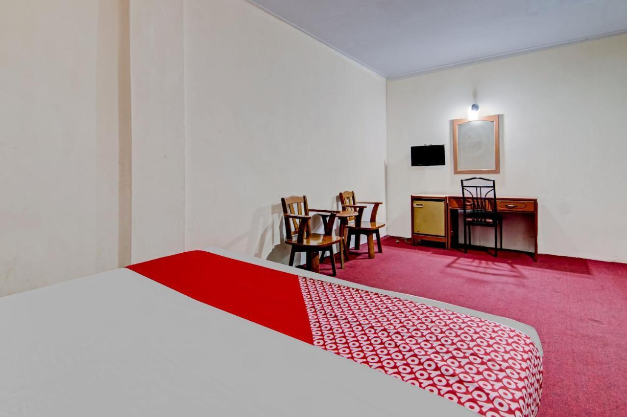 Oyo 90697 Hotel Wisata Dumai Extérieur photo