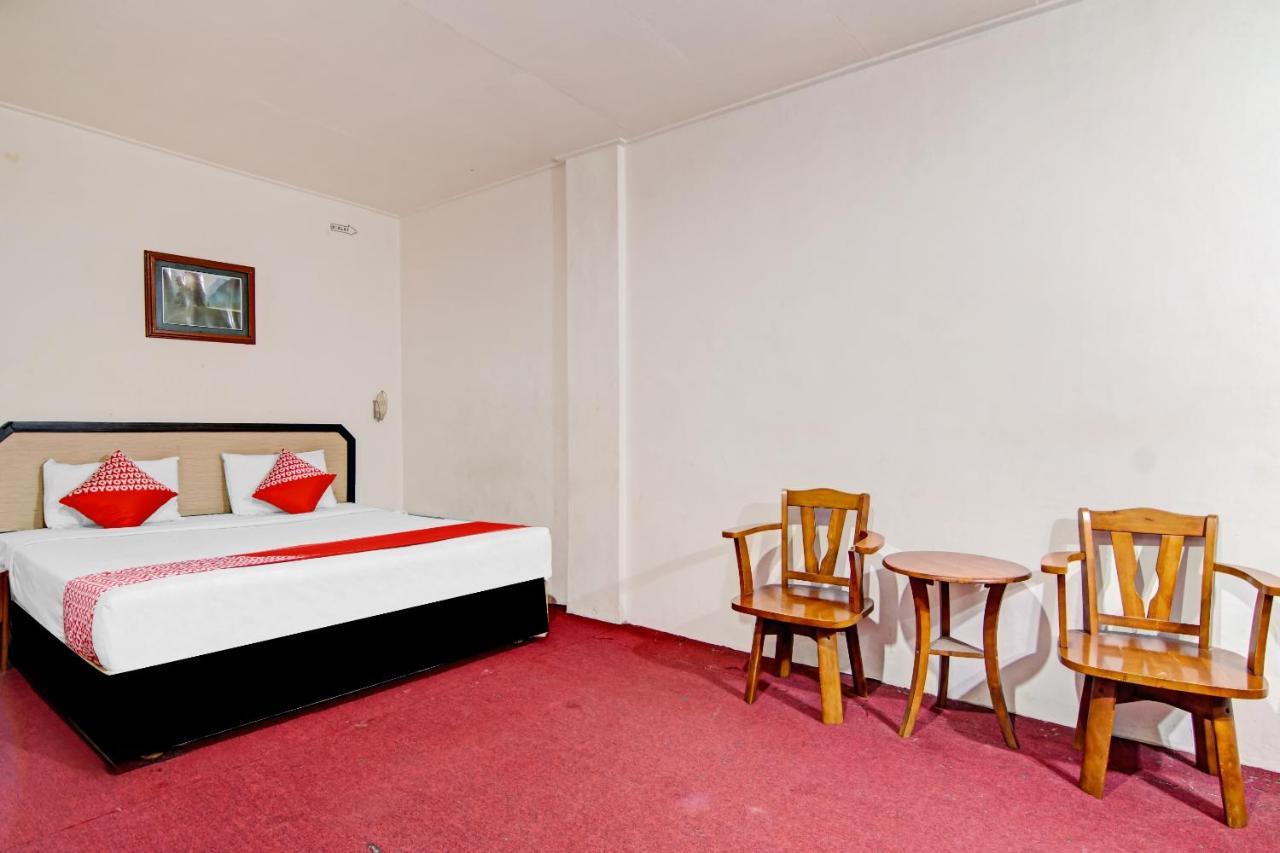 Oyo 90697 Hotel Wisata Dumai Extérieur photo