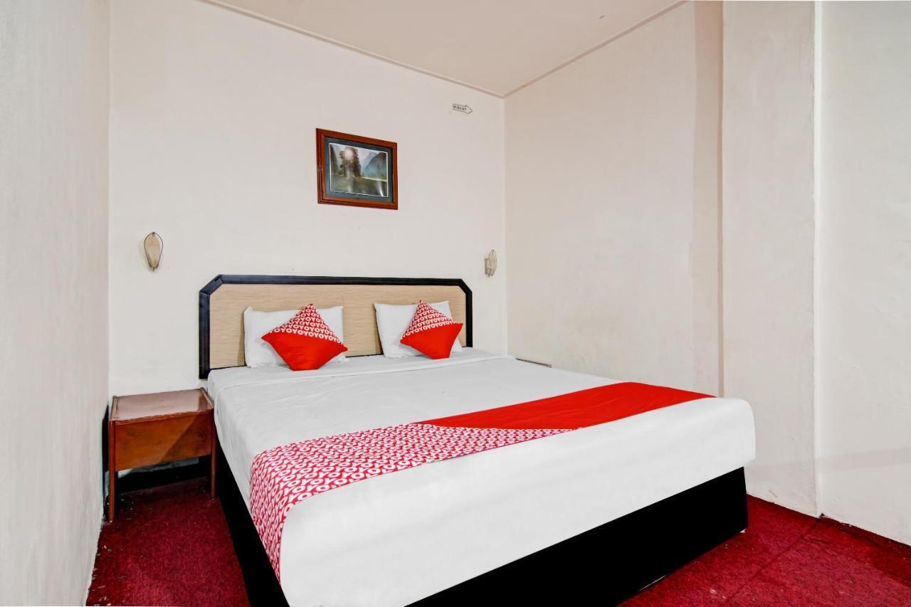 Oyo 90697 Hotel Wisata Dumai Extérieur photo
