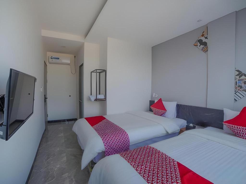 Oyo 90697 Hotel Wisata Dumai Extérieur photo